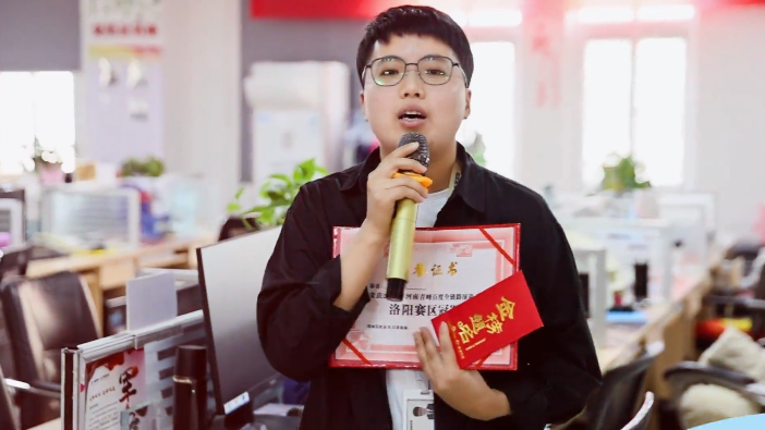 洛陽(yáng)青峰網(wǎng)絡(luò)百度全鏈路演講大賽冠軍誕生！