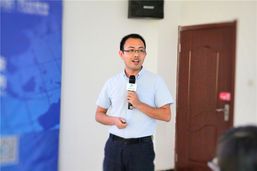 1476433762139509.jpg 867486490547507204.jpg